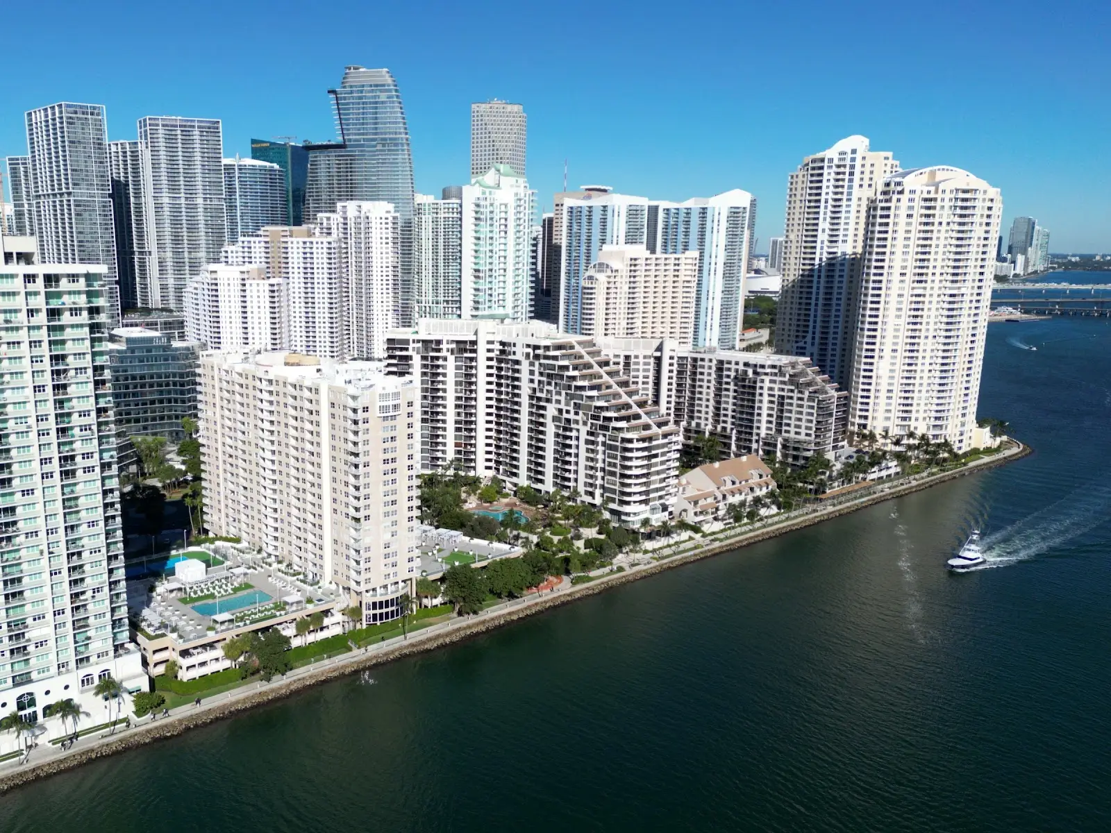 Brickell Key One, 520 Brickell Key Dr, Brickell Key