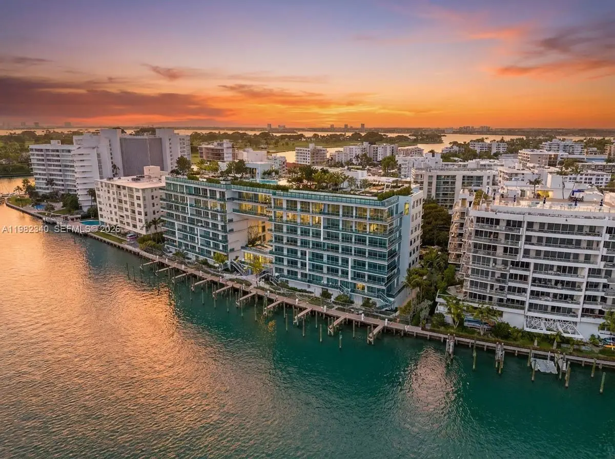La Baia, 9201 E Bay Harbor Dr, Bay Harbor Islands
