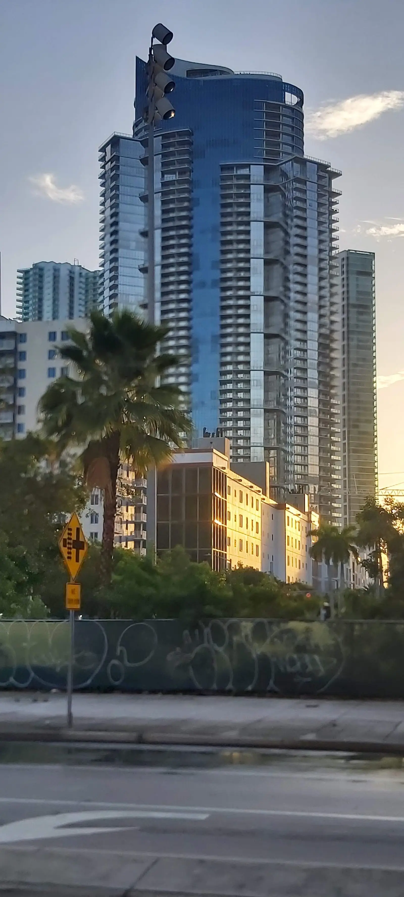 Madison Downtown, 850 N Miami Ave, Downtown Miami