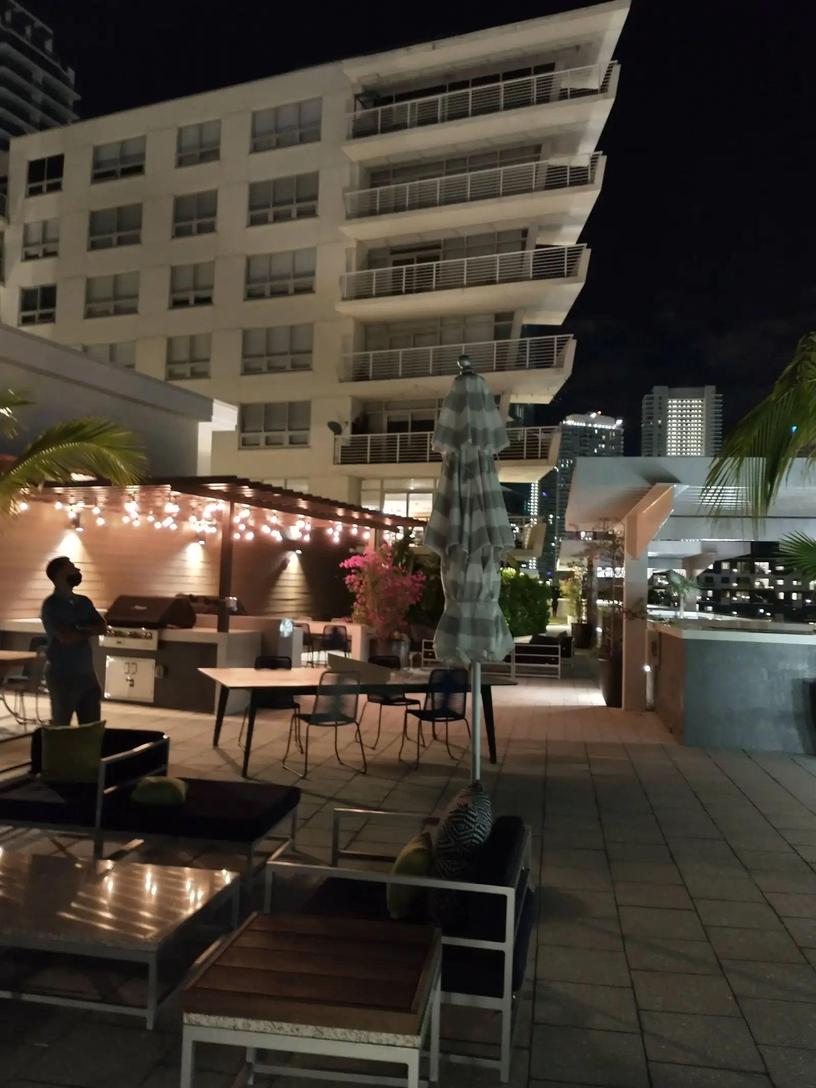 Midblock, 3250 NE 1st Ave, Midtown