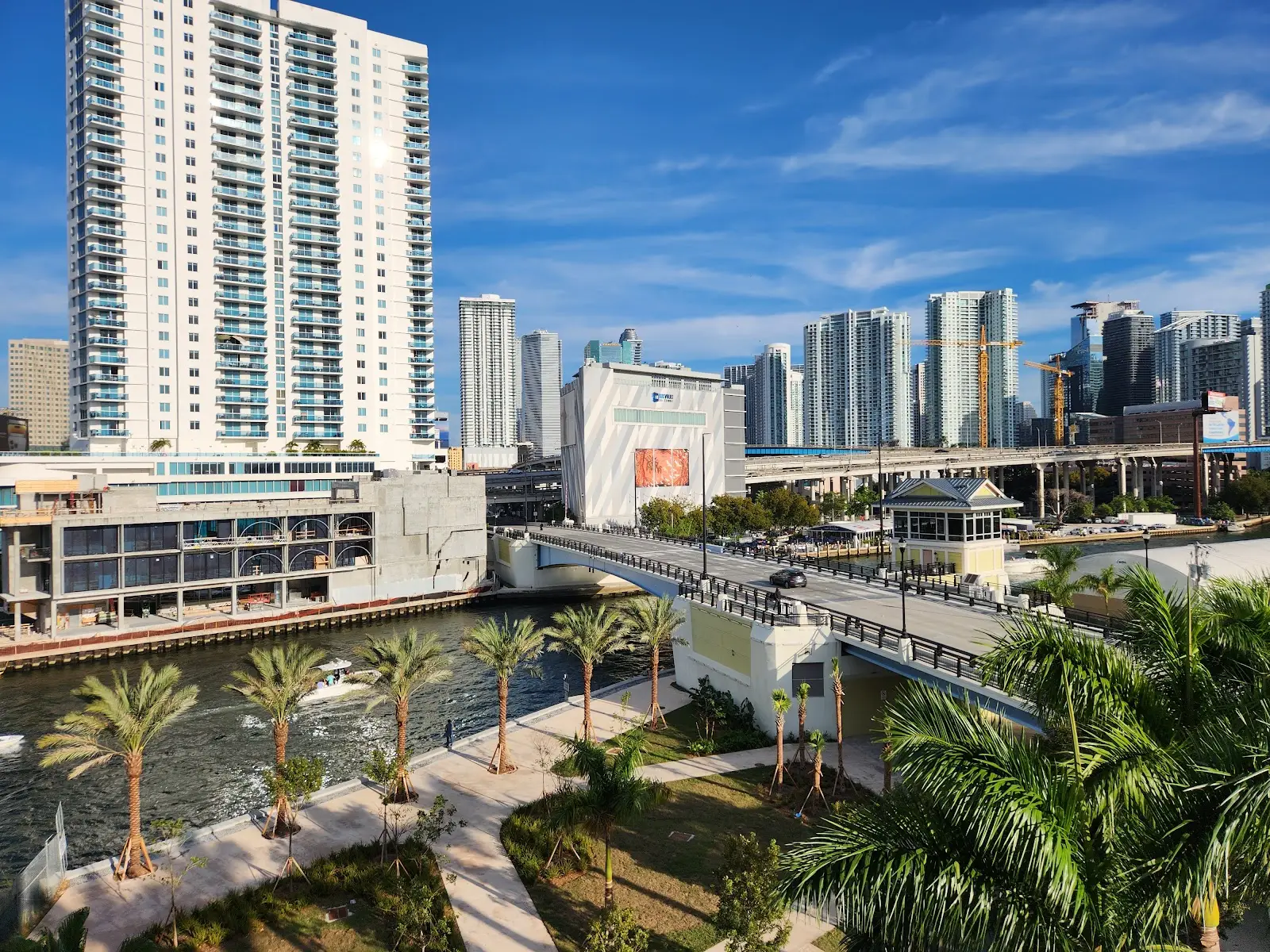 Neo Lofts, 10 SW South River Dr, Miami River