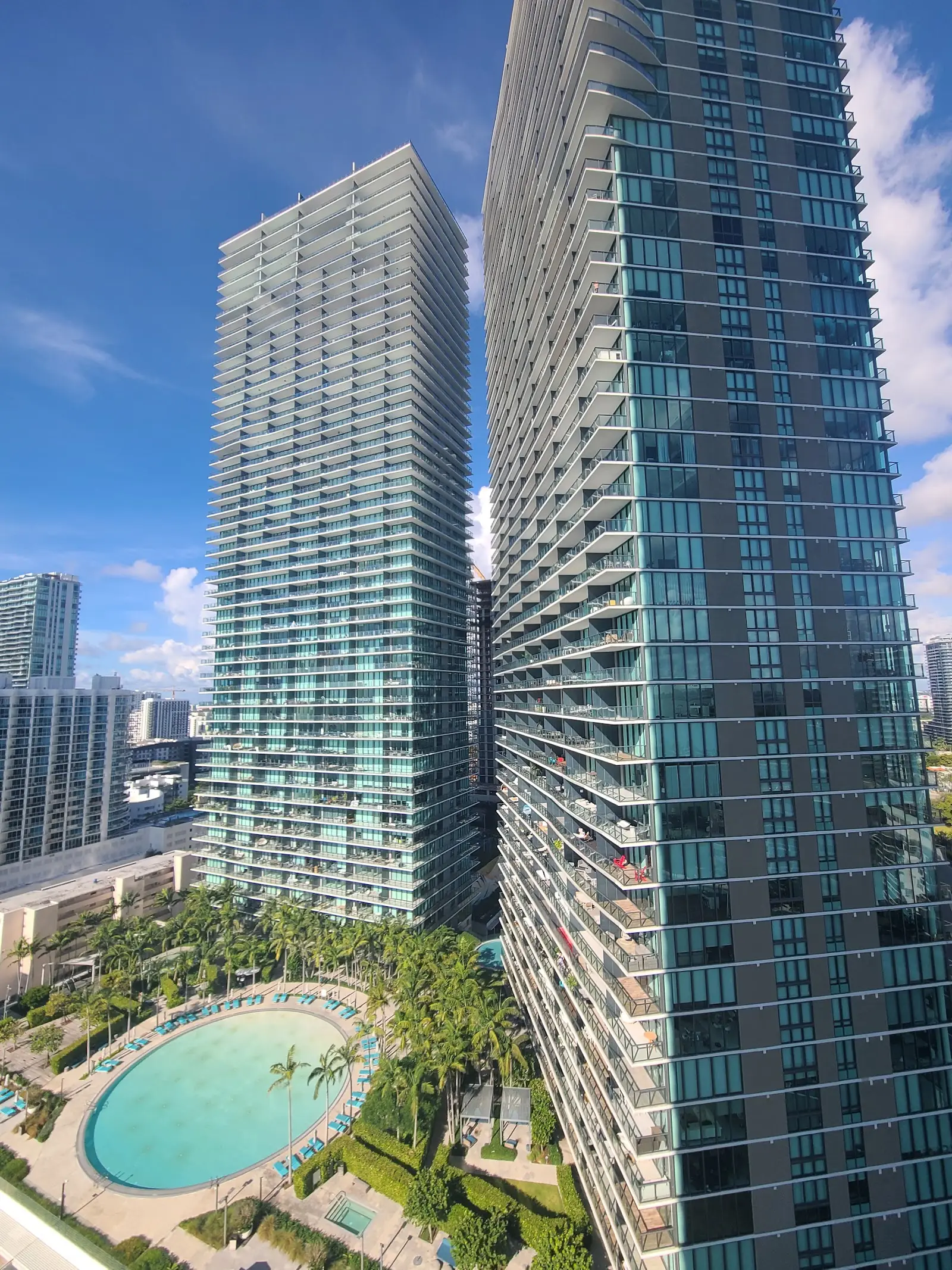 One Paraiso, 3131 NE 7th Ave, Edgewater
