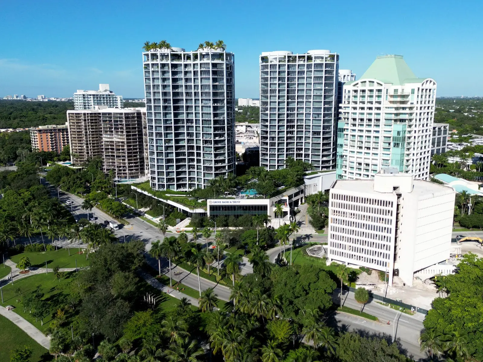 One Park Grove, 2811 S Bayshore Dr, Coconut Grove