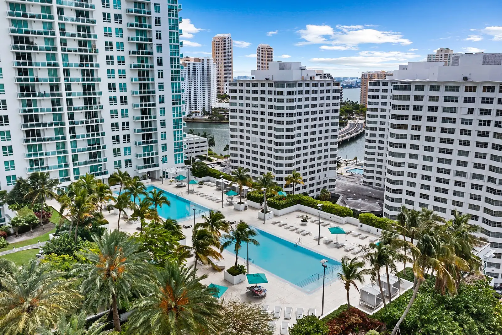 The Plaza on Brickell, 950 Brickell Bay Dr, Brickell